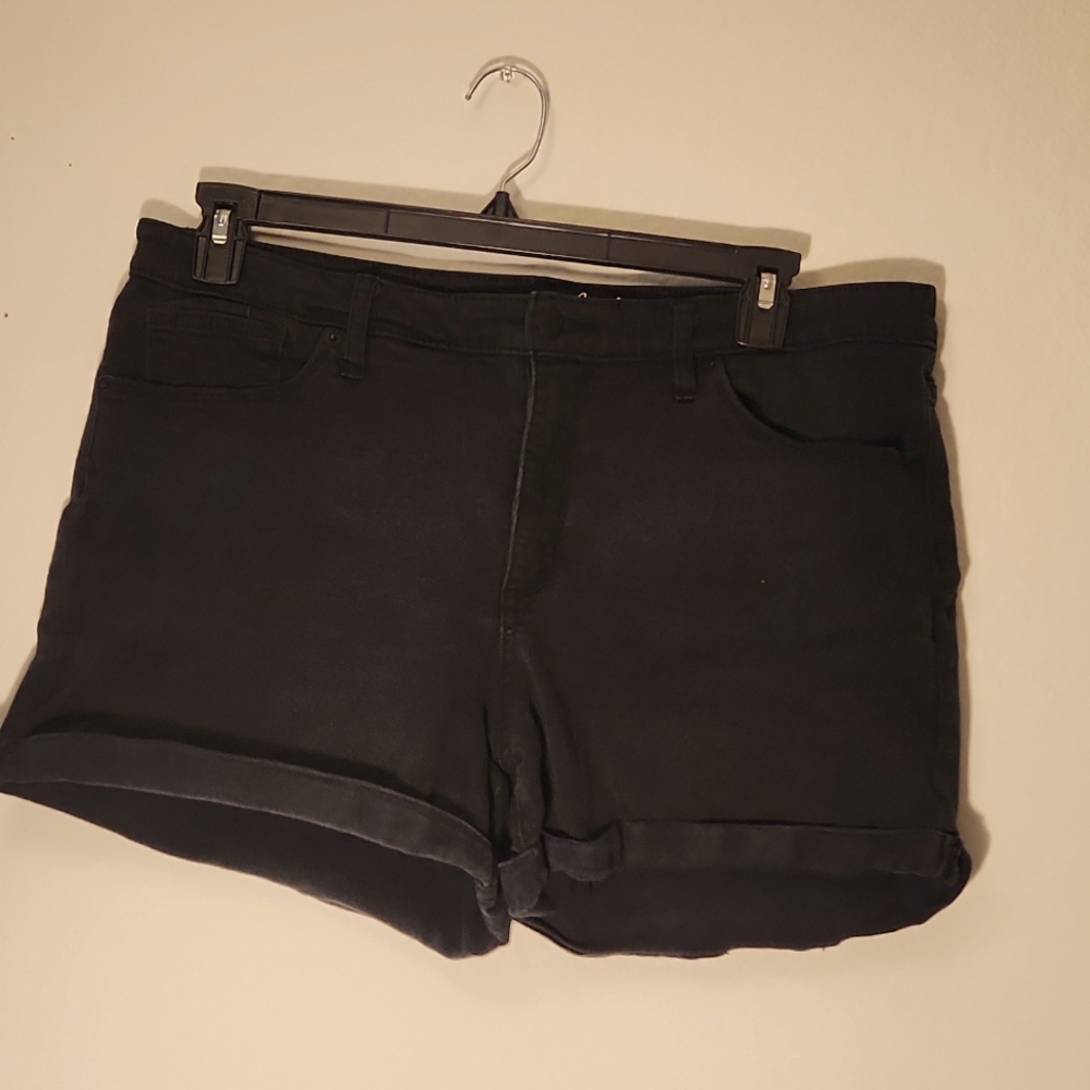 Universal Thread Black Denim Jean Shorts